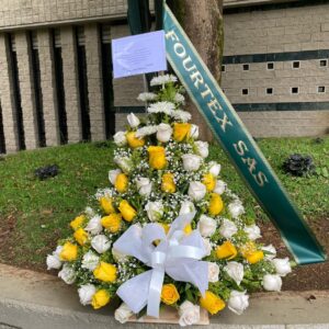 Arreglos Florales Fúnebres | Floristerías en Medellín arreglos florales funebres de https://floresdemedellin.com.co/categoria-producto/condolencias-arreglos-y-ramos-funebres-en-medellin/ Arreglos Florales de Condolencias · Arreglos de flores fúnebres en Medellín · Envió de flores a domicilio en Medellín, Envigado, Itagui, Bello